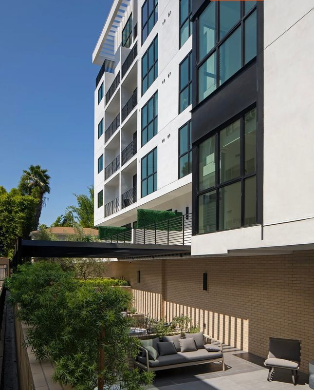 Photo - 105 S Doheny Dr Apartamento