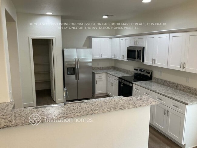 Photo - 28808 N Maravilla Dr