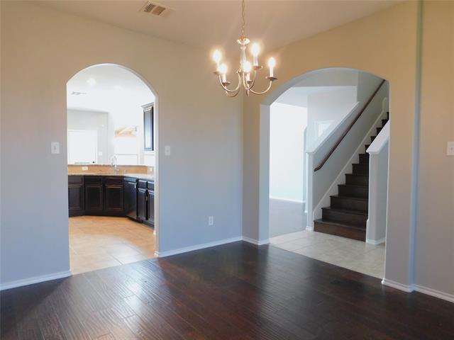 Photo - 14904 Riverside Dr