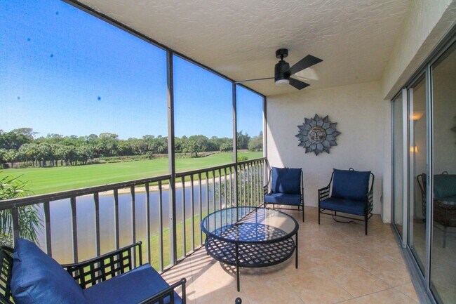 Photo - ** 2/2 CHARMING FURNISHED CONDO AT THE ISL... Unidad 235