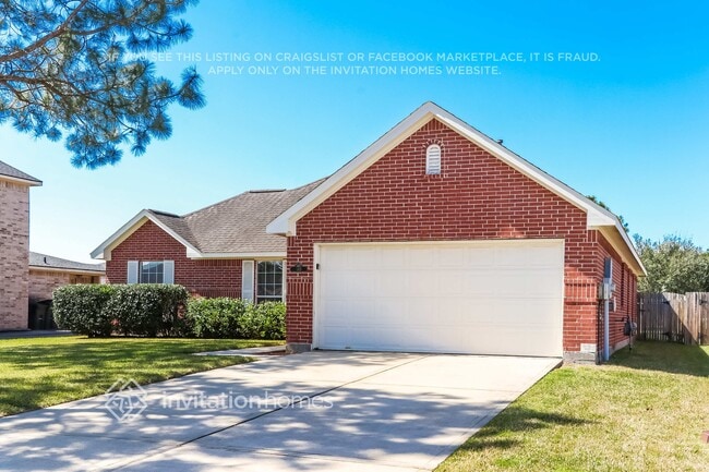 Photo - 383 Hyland Ln