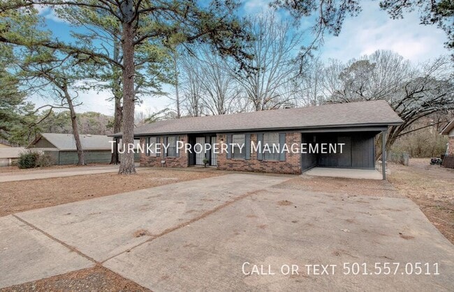 Photo - 1905 Labette Manor Dr Unit B