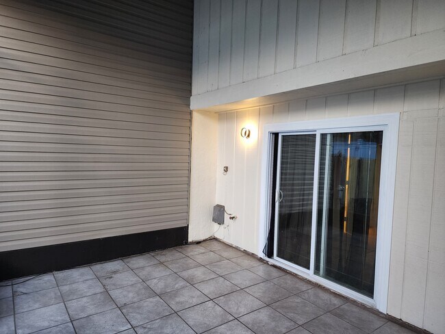 Photo - 3001 S Pines Dr