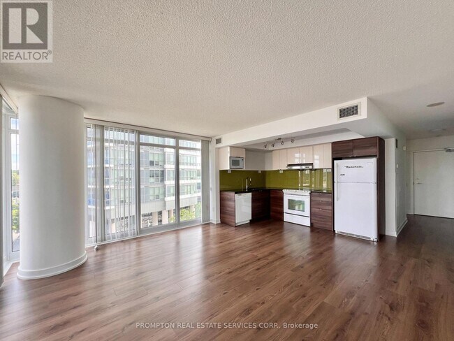 Photo - 121 McMahon Dr Unit 608