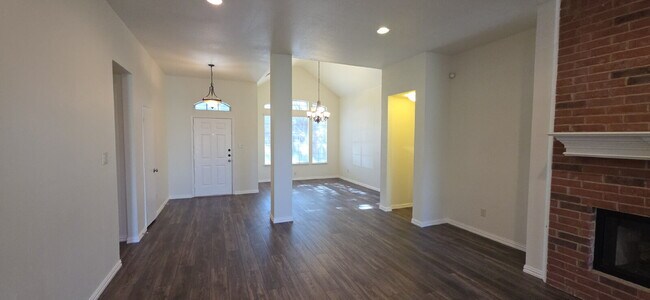 Photo - Beautifully Remodeled Home in Mansfield ISD – Corner Lot with Modern Upgrades!