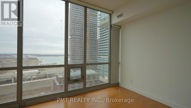 Photo - 33 Mill St Unit 1704