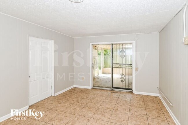 Photo - 1180 Bradbury Dr Casa