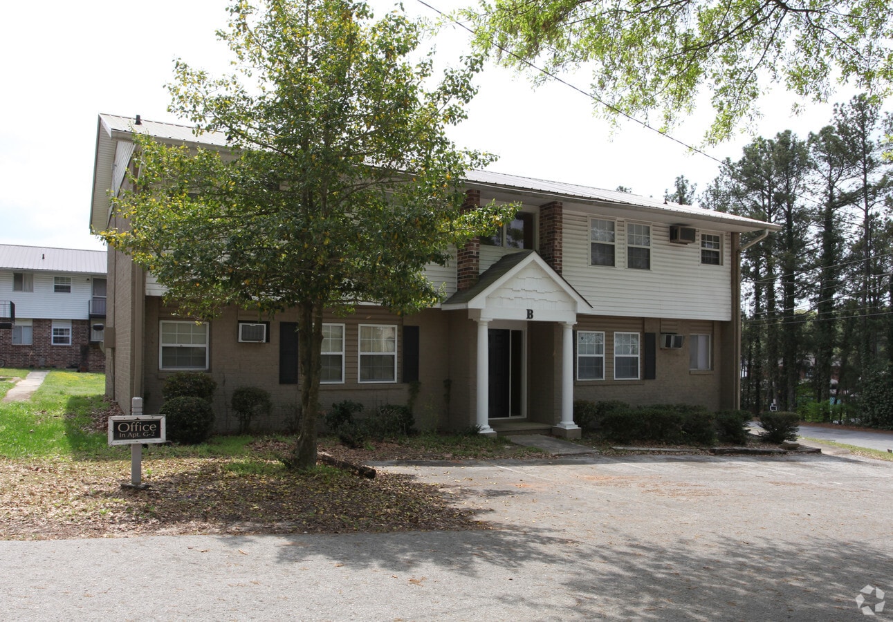 Enota Garden Apartments - Enota Garden Apartments