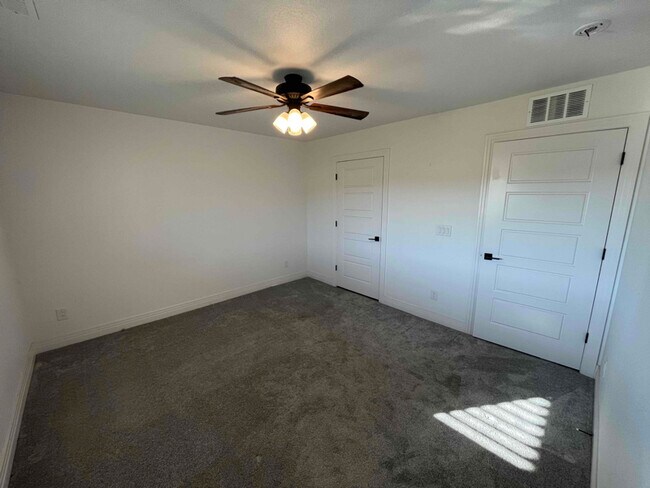 Photo - 4355 Cyan Cir