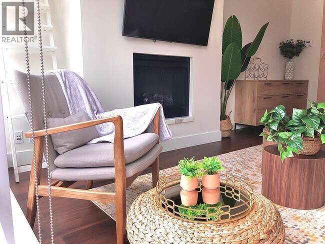 1111 Alberni St Unit 270X