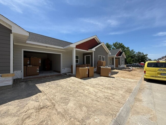 Photo - Pre-Leasing Now: Buffalo Ridge Townhomes | 2 Bed, 2 Bath, Attached Garage Unit B