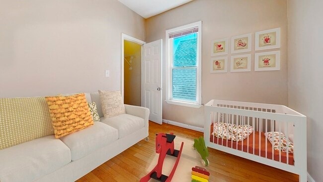Photo - 22 Hendry St Unit 2