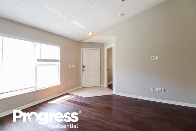 Photo - 6713 Summer Cove Dr