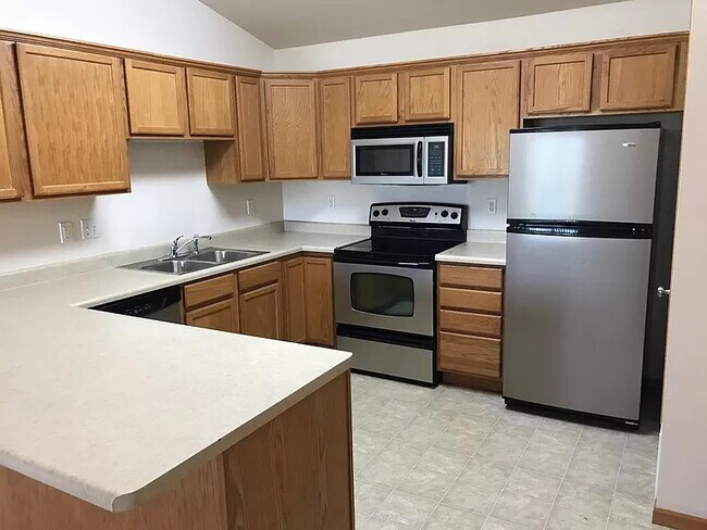 Photo - 130 Jefferson St Unidad #2