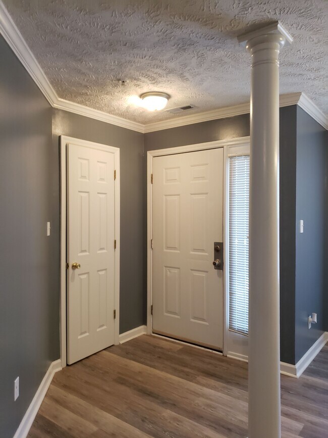 Photo - 380 Bubble Creek Ct