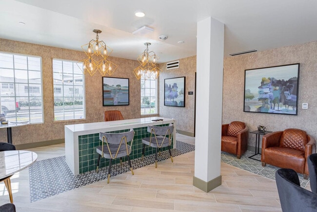 Photo - 920 Bayswater Ave Unit ID1280485P