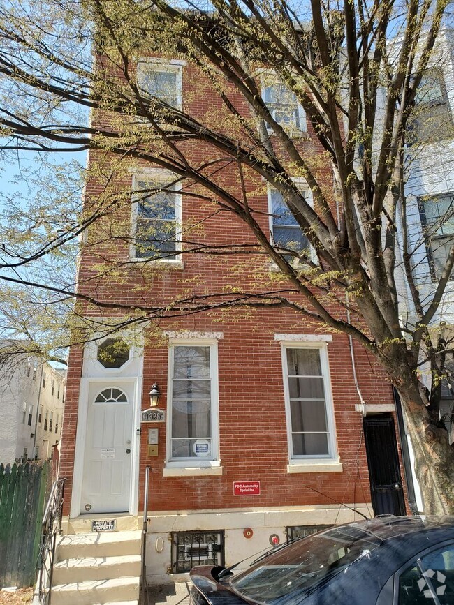 Building Photo - 1326 N 7th St Unit 3 - Hold Funds 11.01.2024 Rental