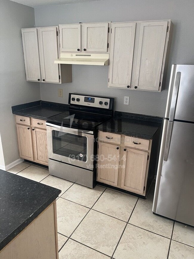 Photo - 346 Atherton Dr