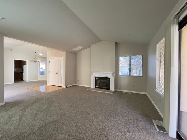 Photo - 64 Fountain Grove Cir