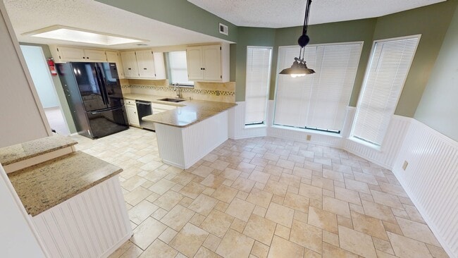 Photo - 7535 S Trenton Pl