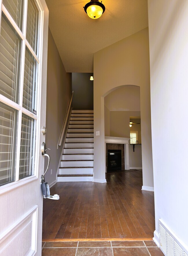 10228 Morning Hill Dr