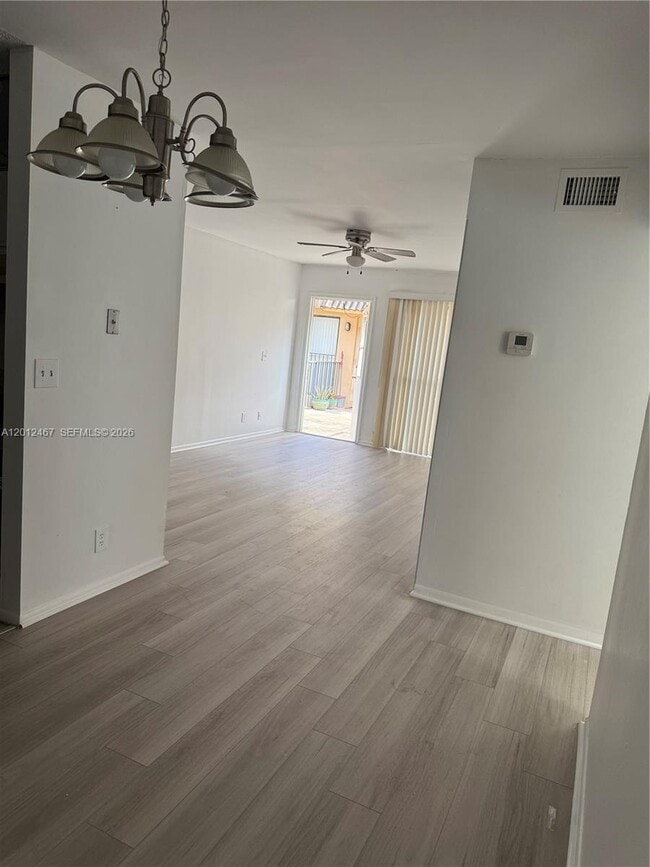 Building Photo - 10916 Royal Palm Blvd Unit 10916