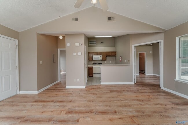 Photo - 104 Waters Edge Ln Unit 104