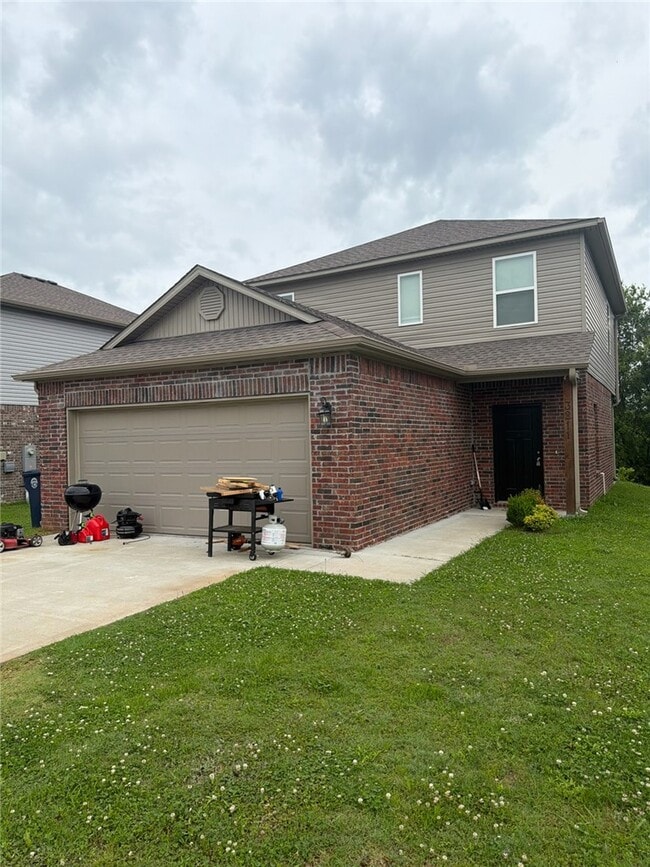 Building Photo - 3211 Gulley Ln