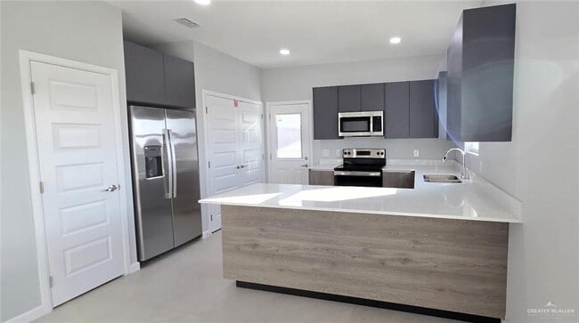 Photo - 6 N Abbey Ave Unidad 1