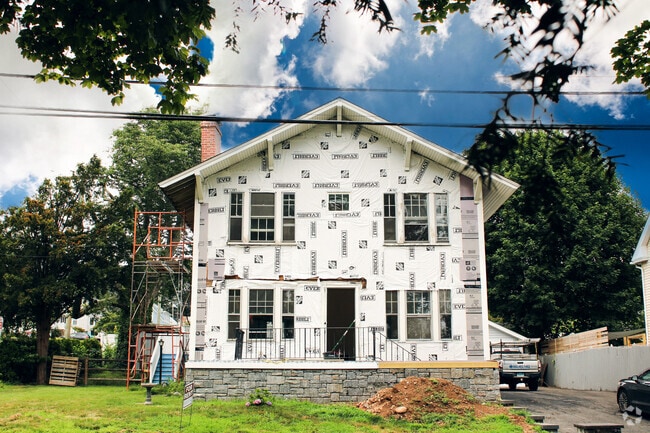 Building Photo - 142 Connecticut Ave Rental