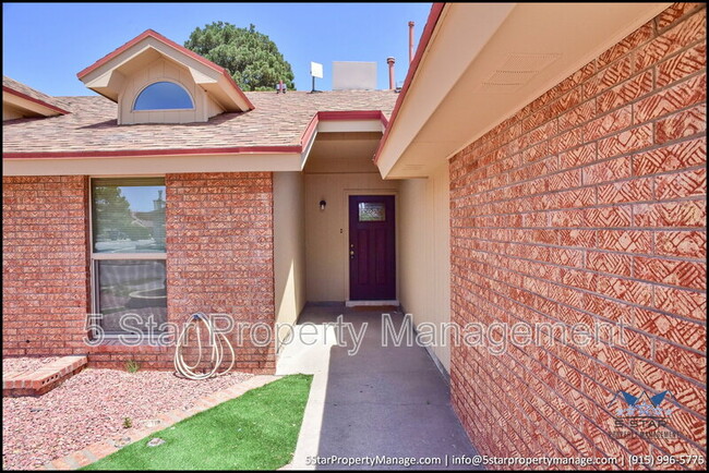 Photo - 11645 Gordon Cooper Ln