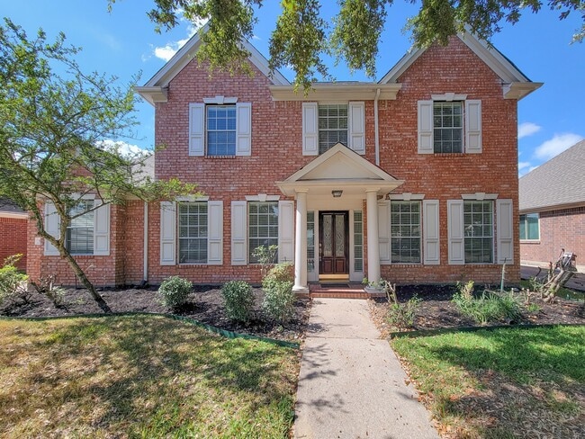 Building Photo - 11147 Carriage Lake Dr