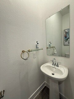 Building Photo - 7826 Starfish Arbor Dr