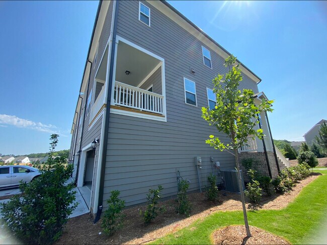 Photo - 718 Umber Dr