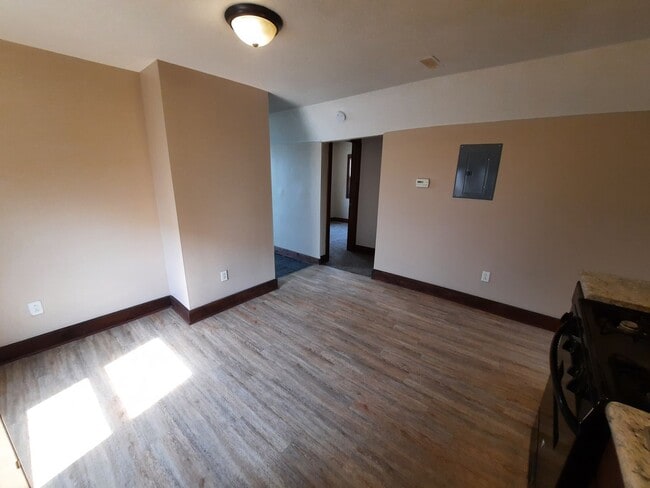 Photo - 1523 Des Moines St Unit 1523-2