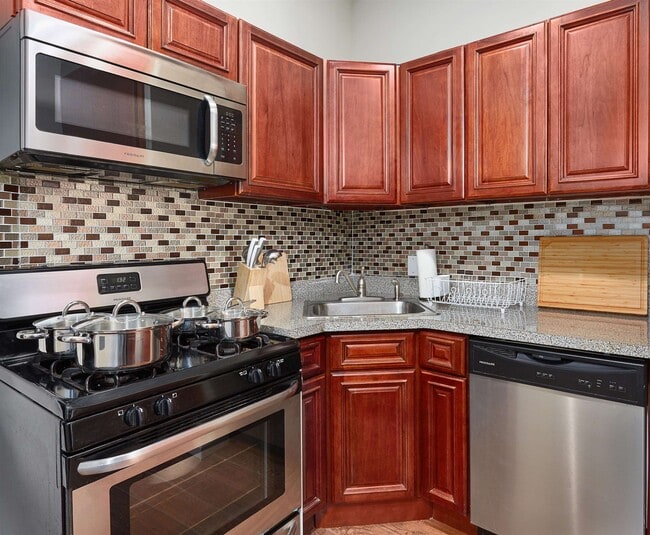 Photo - 67 Oakland Ave Unit 2