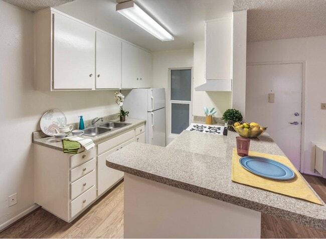 Photo - Heritage Park at Monrovia (Senior 55+)