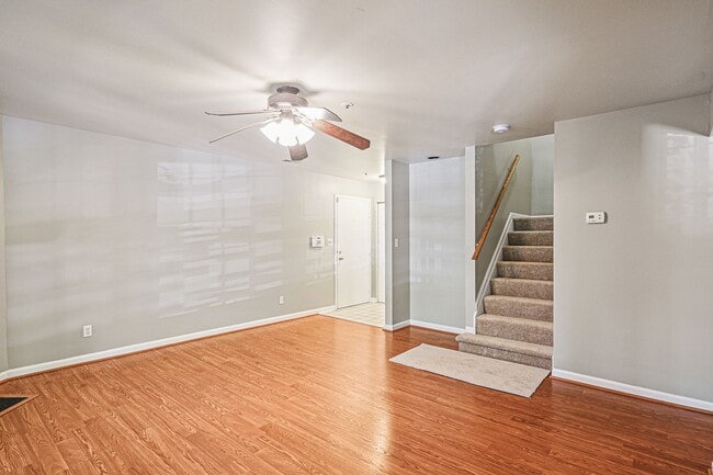 Photo - Heatherfield Condo Association - Columbia