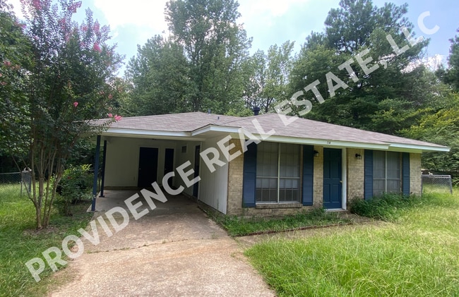 Building Photo - 114 Par Rd 111