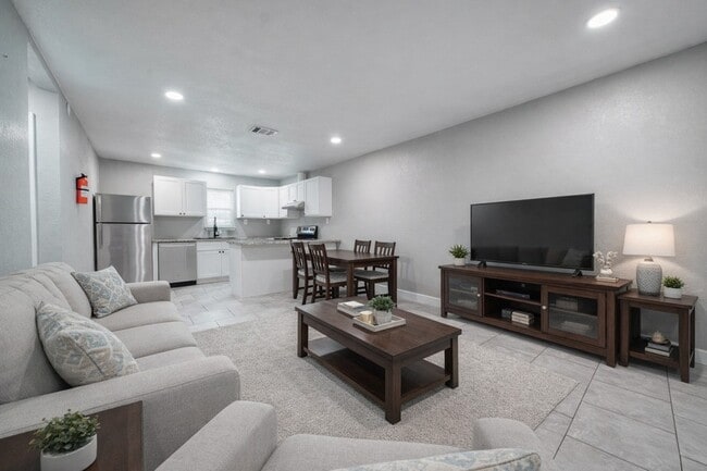 Photo - 365 Audrey Ln Unit 365