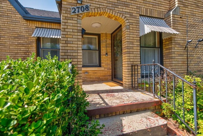 Photo - 2708 NW 11th St