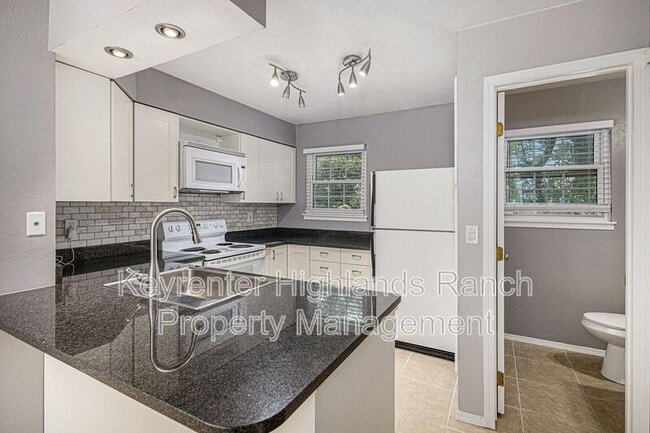 Photo - 8018 S Columbine Ct