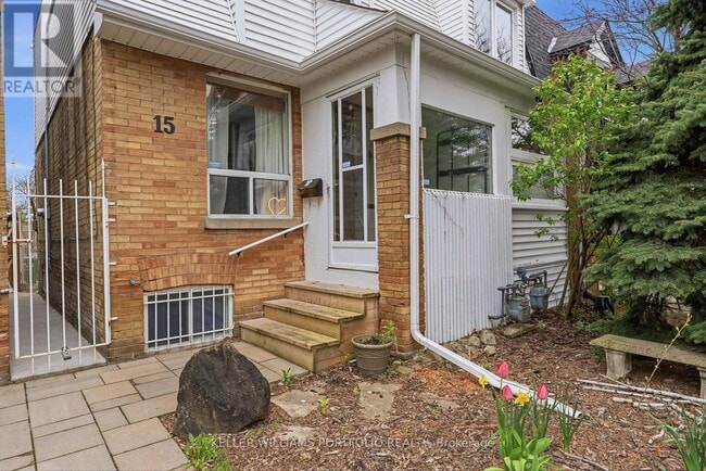 Photo - 15 Myrtle Ave