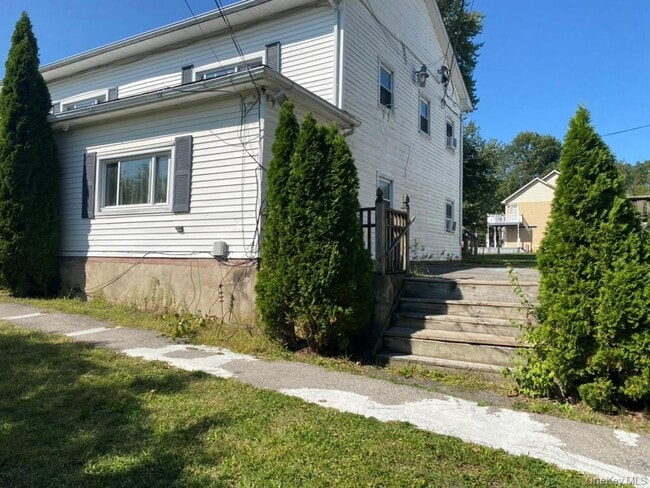 Building Photo - 119 New Unionville Rd Unit 2W Rental