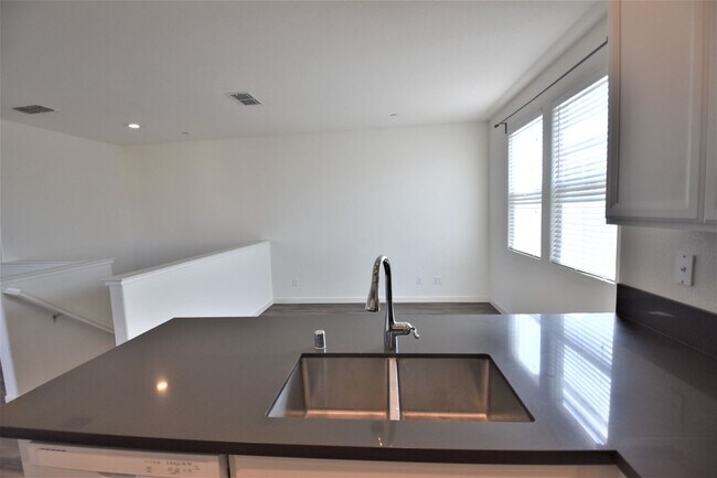 Photo - 3998 E Commerce Way