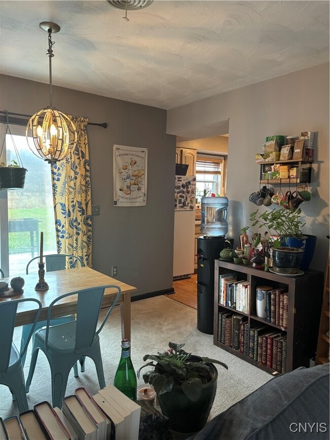 Photo - 214 Wildwood