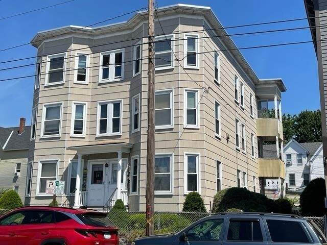 Photo - 135 Amory St Unit 5