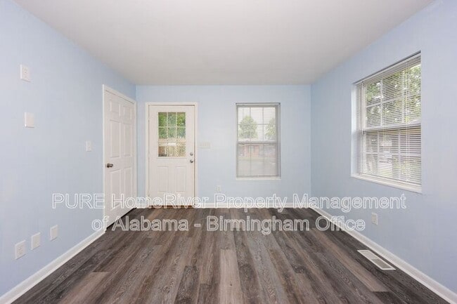 Photo - 621 Bell Ave