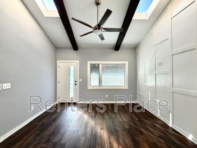 Photo - 415 S Victor Ave