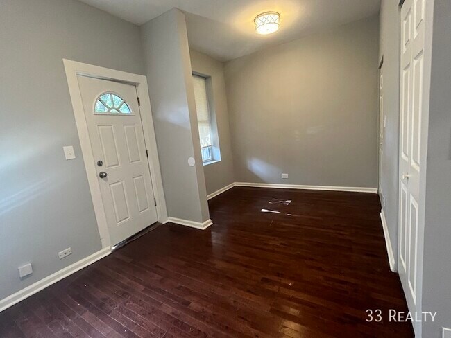 Photo - 1402 N Greenview Ave Unidad 1R